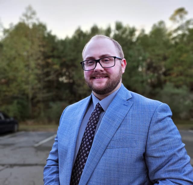 Kyle's headshot